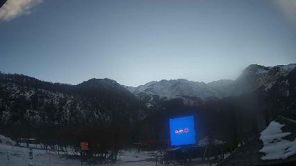 Nevados de Chillán: Plaza Tata (nevadosdechillan.com)