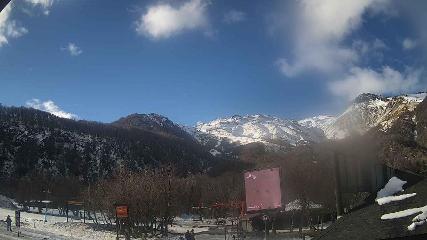 Nevados de Chillán: Plaza Tata (nevadosdechillan.com)