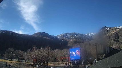 Nevados de Chillán: Plaza Tata (nevadosdechillan.com)