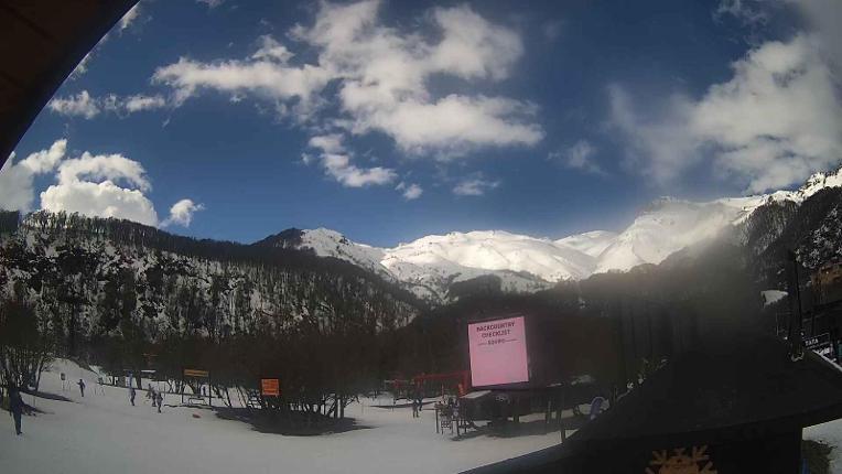 Webcam Nevados de Chillán: Plaza Tata
