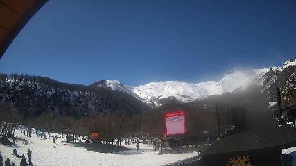 Nevados de Chillán: Plaza Tata (nevadosdechillan.com)