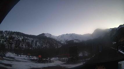 Nevados de Chillán: Plaza Tata (nevadosdechillan.com)