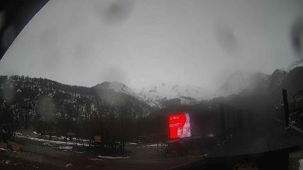 Nevados de Chillán: Plaza Tata (nevadosdechillan.com)