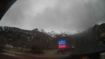 Nevados de Chillán: Plaza Tata (nevadosdechillan.com)