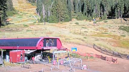 Northstar California: Mid Mountain (northstarcalifornia.com)