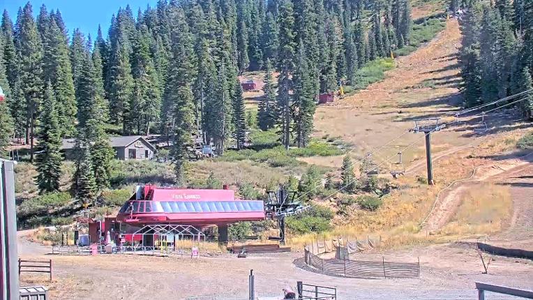 Webcam Northstar California: Mid Mountain