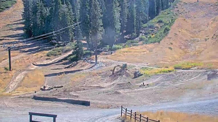 Webcam Northstar California: Mid Mountain
