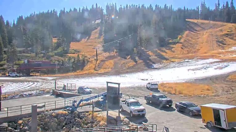 Webcam Northstar California: Mid Mountain