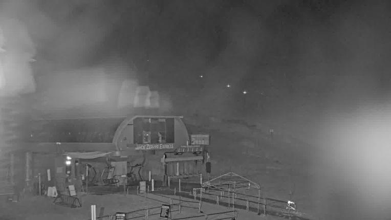 Webcam Northstar California: Mid Mountain
