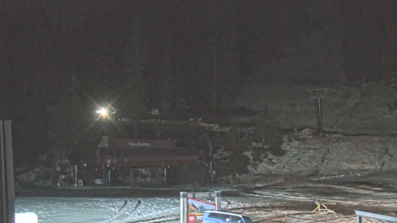 Webcam Northstar California: Mid Mountain