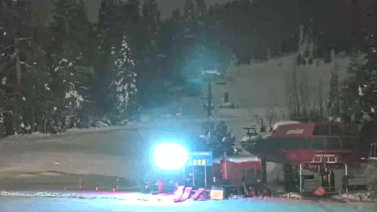 Webcam Northstar California: Mid Mountain