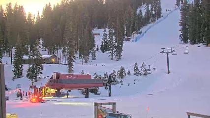 Northstar California: Mid Mountain (northstarcalifornia.com)