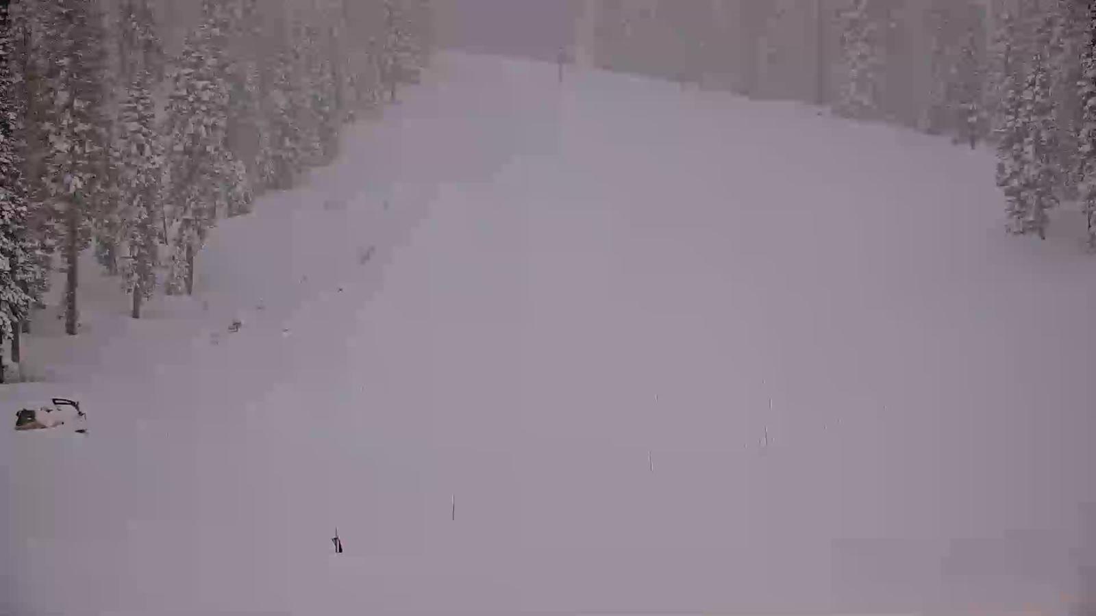 Webcam Northstar California: Mid Mountain