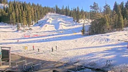 Northstar California: Mid Mountain (northstarcalifornia.com)