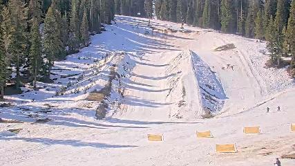 Northstar California: Mid Mountain (northstarcalifornia.com)