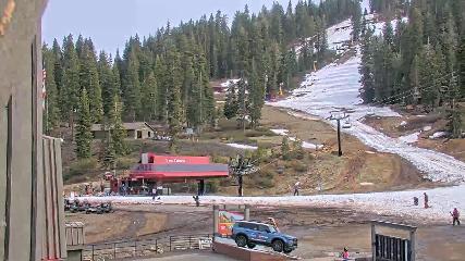 Northstar California: Mid Mountain (northstarcalifornia.com)