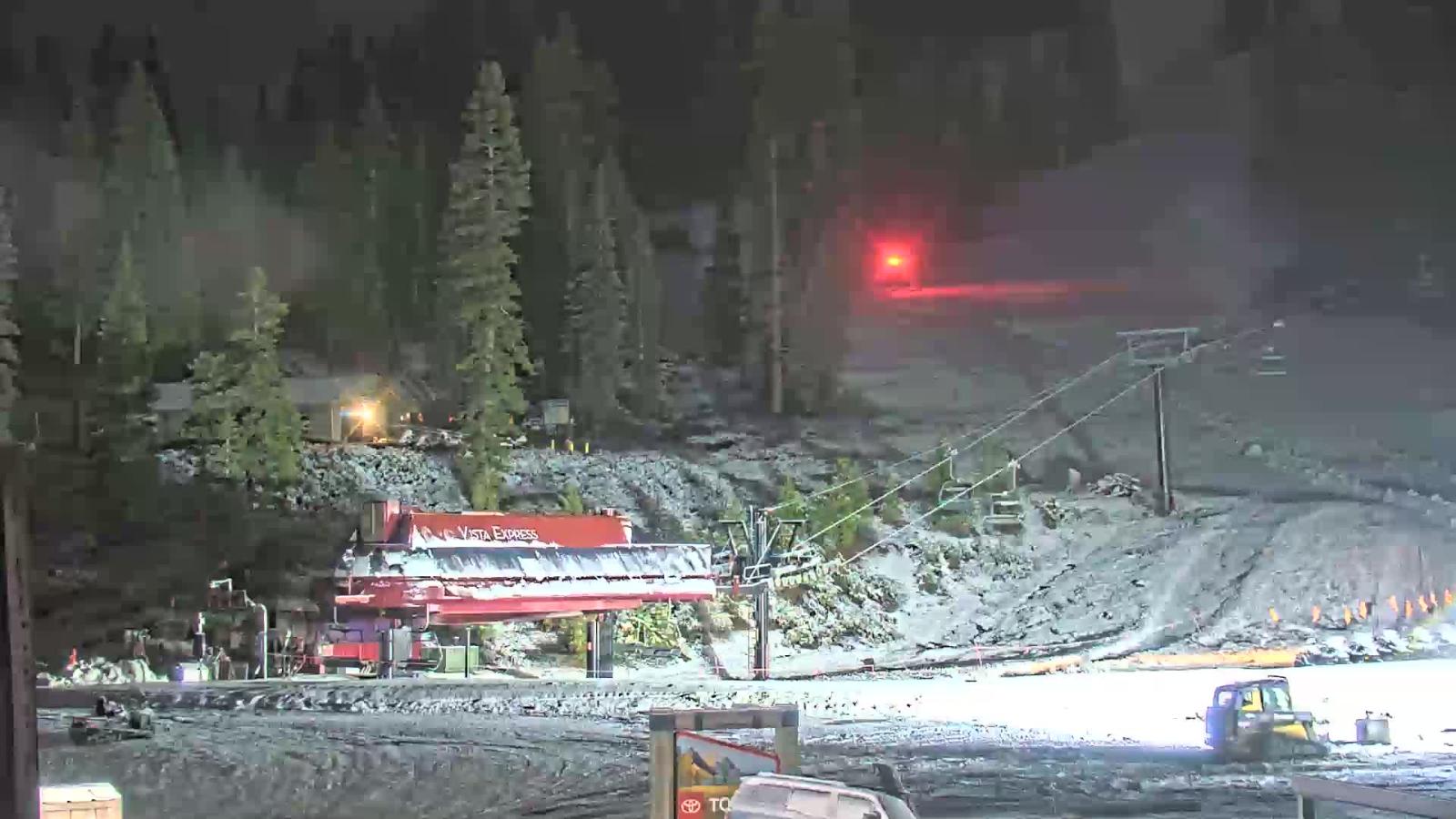 Webcam Northstar California: Mid Mountain
