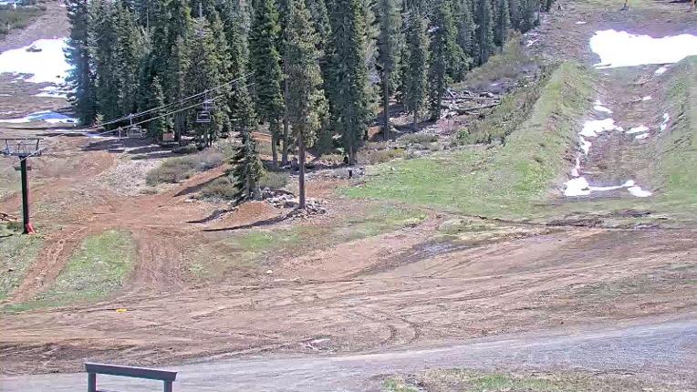 Webcam Northstar California: Mid Mountain