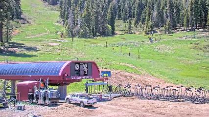 Northstar California: Mid Mountain (northstarcalifornia.com)
