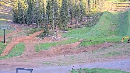 Northstar California: Mid Mountain (northstarcalifornia.com)