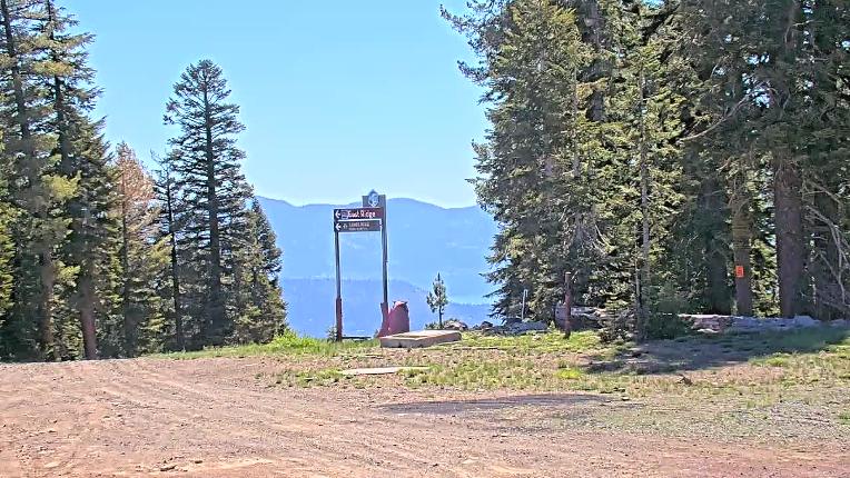 Webcam Northstar California: Mount Pluto Summit