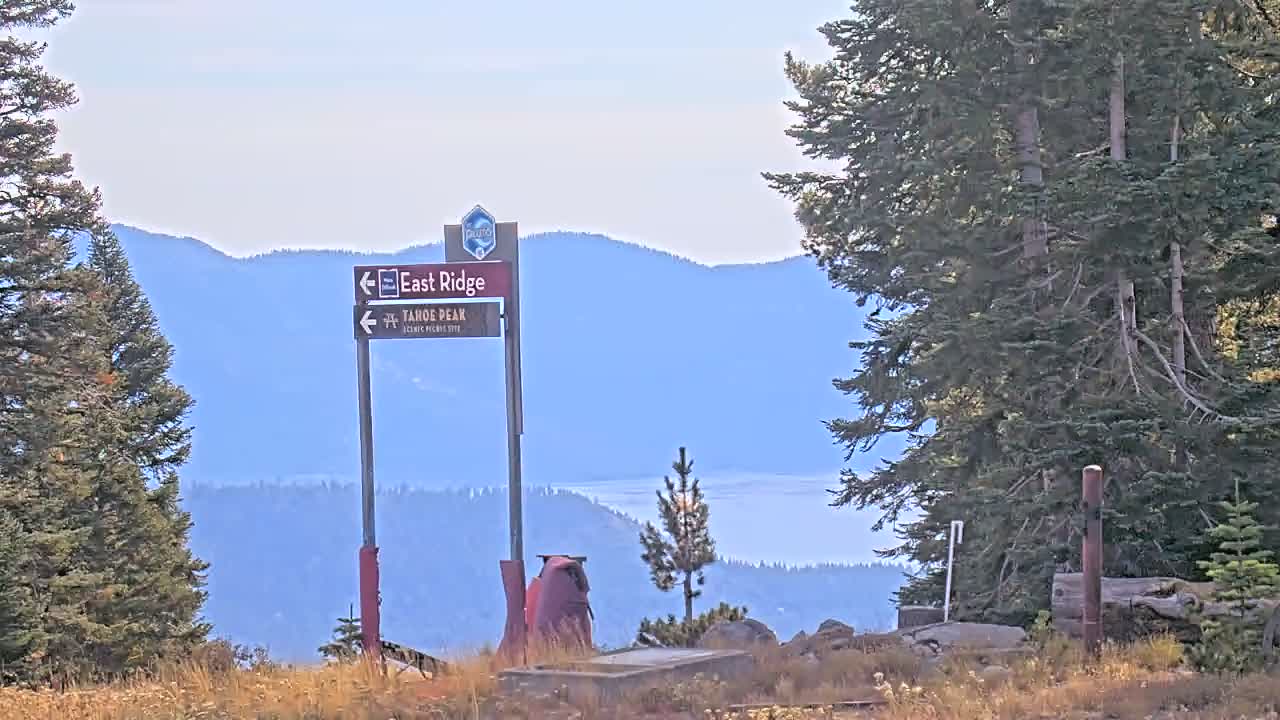Webcam Northstar California: Mount Pluto Summit