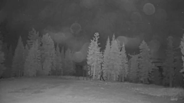 Webcam Northstar California: Mount Pluto Summit