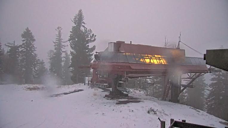 Webcam Northstar California: Mount Pluto Summit