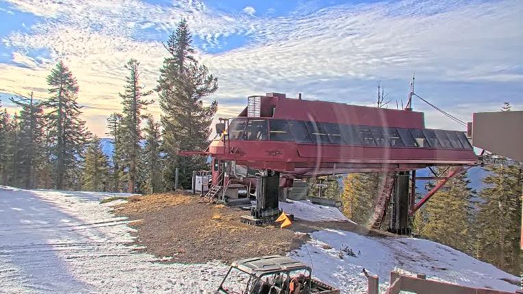 Webcam Northstar California: Mount Pluto Summit