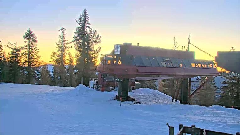 Webcam Northstar California: Mount Pluto Summit