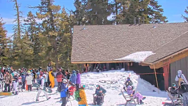 Webcam Northstar California: Mount Pluto Summit