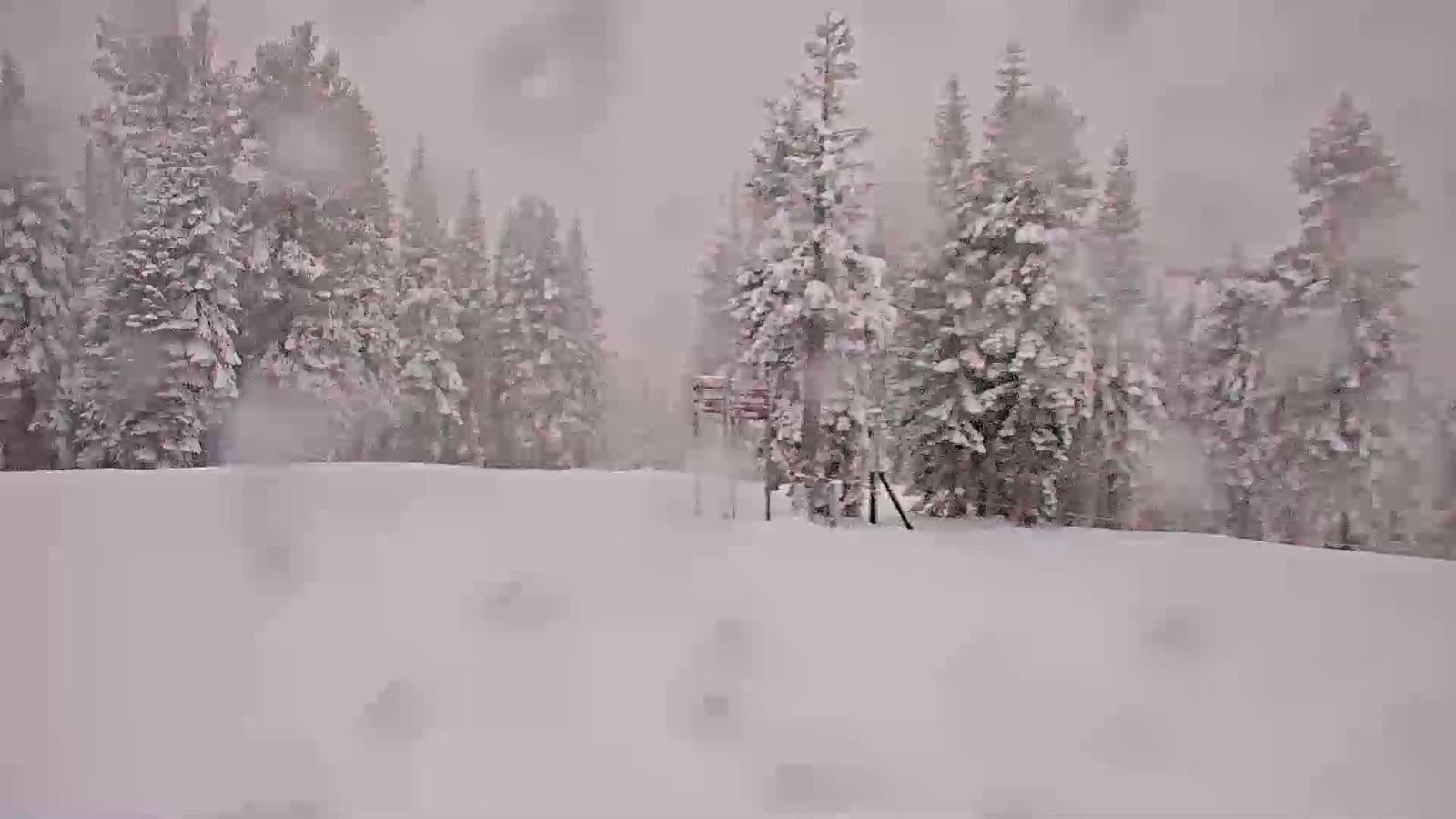 Webcam Northstar California: Mount Pluto Summit