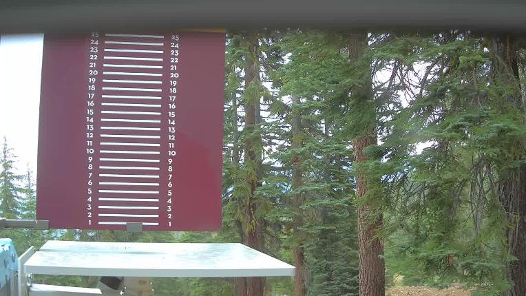 Webcam Northstar California: Snow Stake