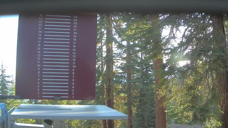 Webcam Northstar California: Snow Stake