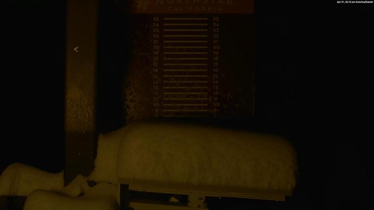 Webcam Northstar California: Snow Stake
