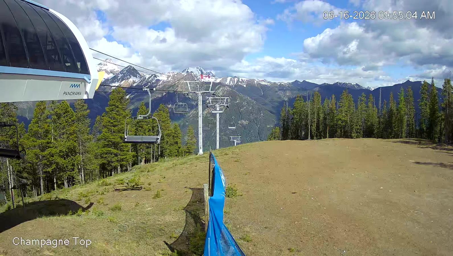 Webcam Panorama: Champagne Express
