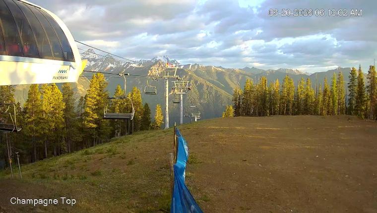 Webcam Panorama: Champagne Express