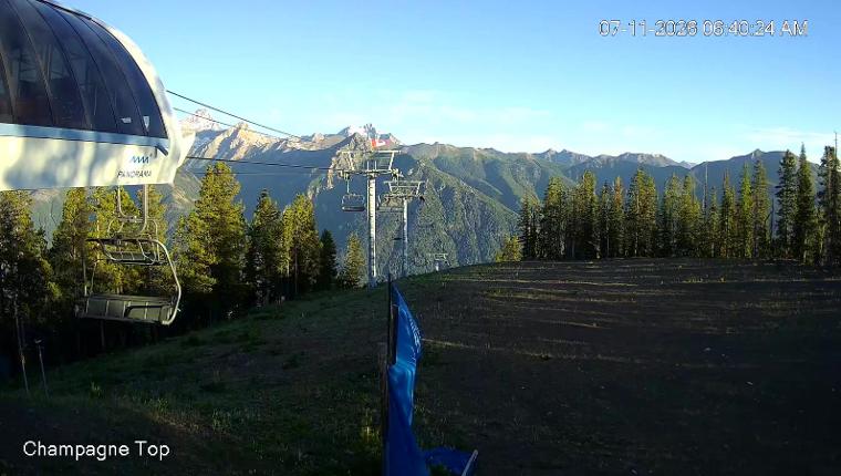Webcam Panorama: Champagne Express