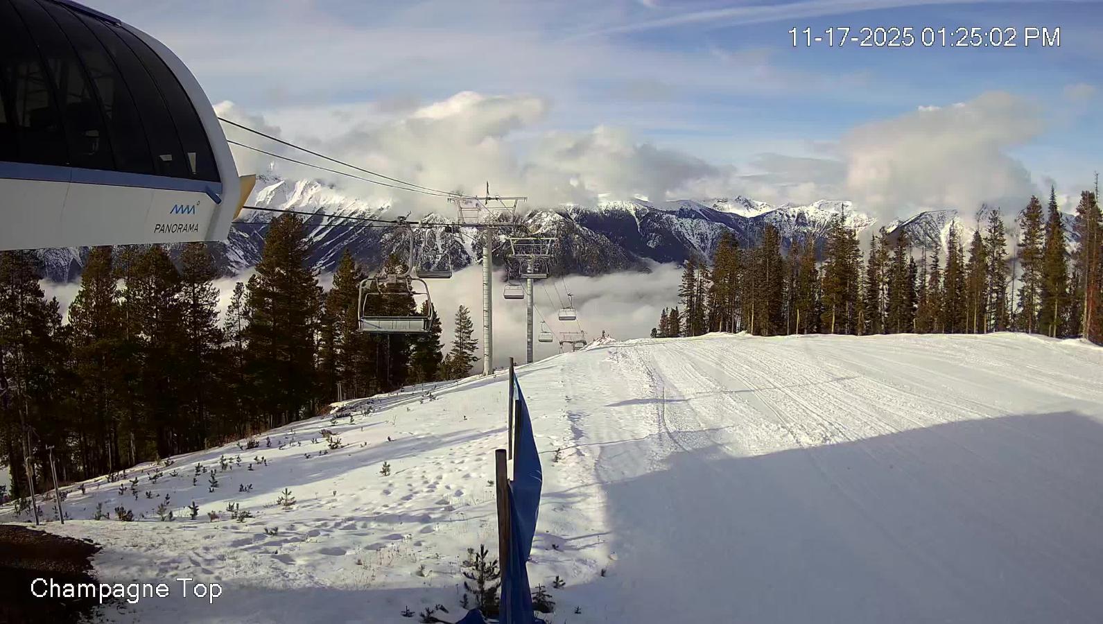Webcam Panorama: Champagne Express