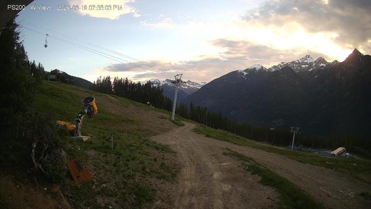 Webcam Panorama: Mile 1 Express