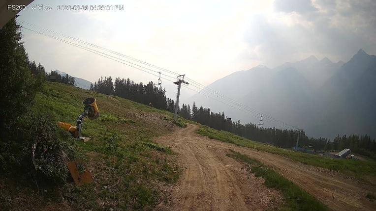 Webcam Panorama: Mile 1 Express
