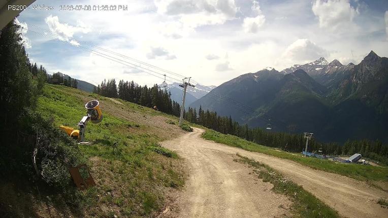 Webcam Panorama: Mile 1 Express