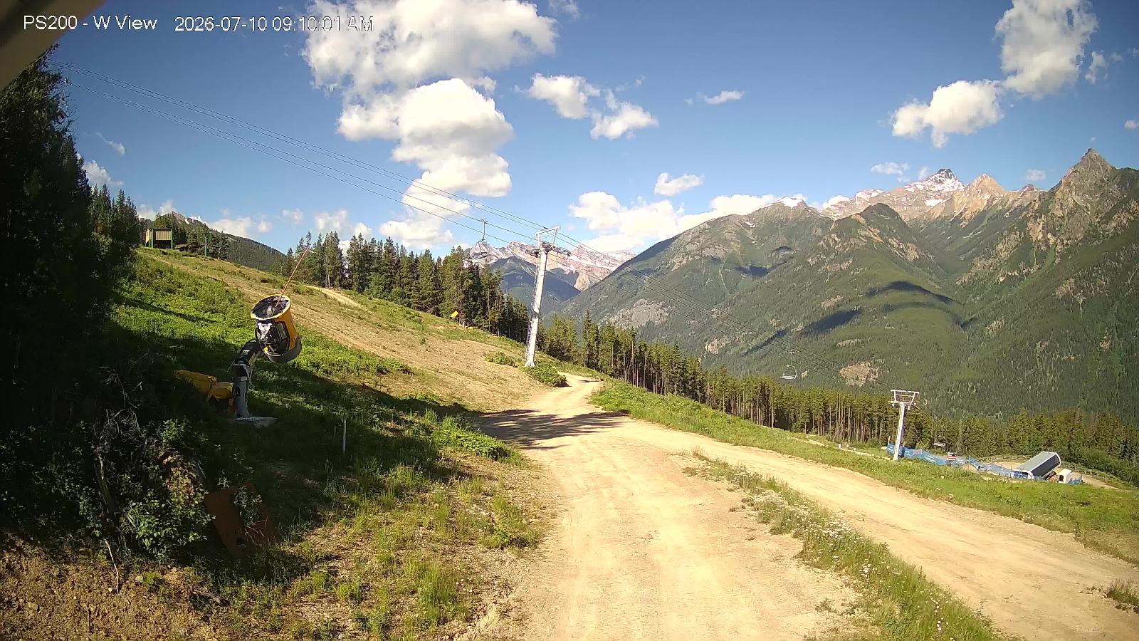Webcam Panorama: Mile 1 Express