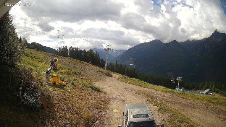 Webcam Panorama: Mile 1 Express