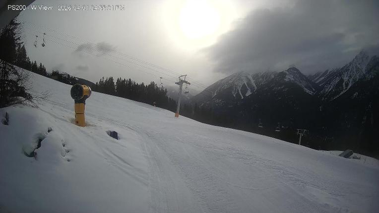 Webcam Panorama: Mile 1 Express