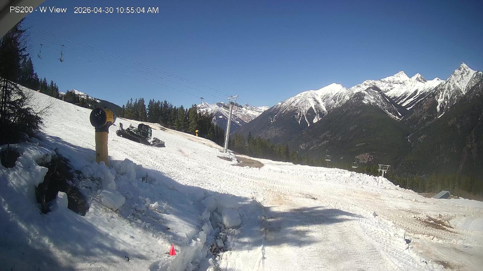 Webcam Panorama: Mile 1 Express