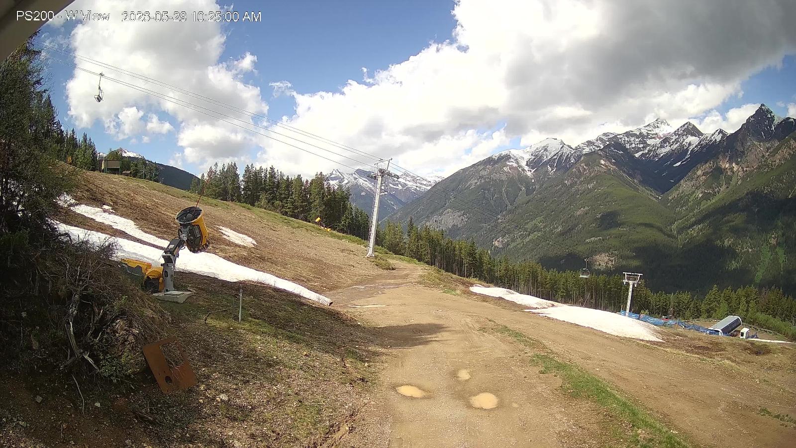 Webcam Panorama: Mile 1 Express