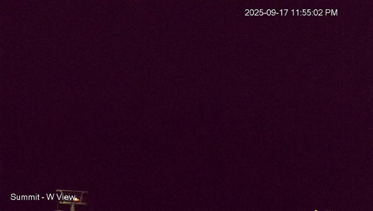 Webcam Panorama: Summit West