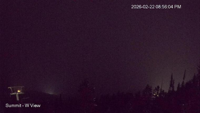Webcam Panorama: Summit West