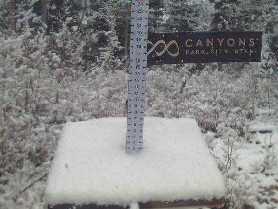 Webcam Park City: Canyos Village Snow Stake